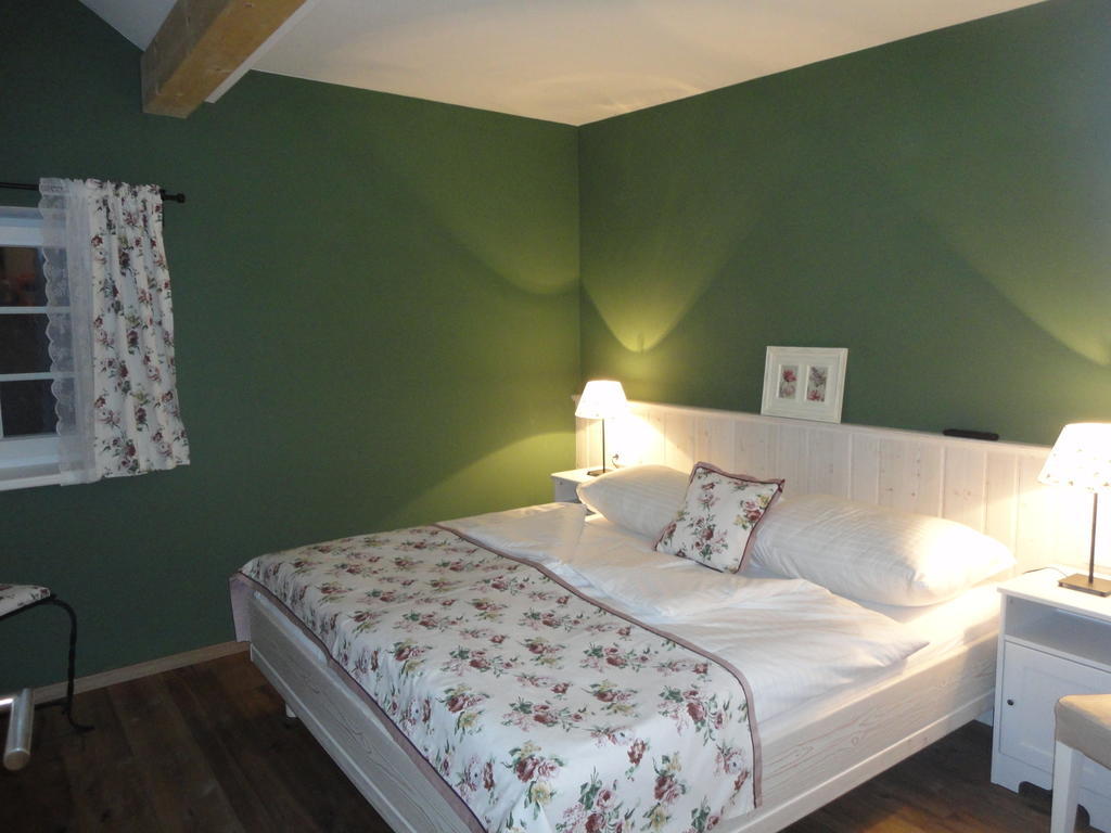 Hôtel Landgasthof Friedl à Sankt Lorenzen bei Knittelfeld Chambre photo